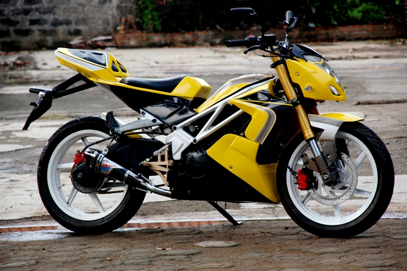warih modif Yamaha Jupiter MX 2006 modif GP yellow title=