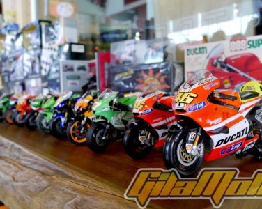 DMCI adalah Komunitas Motorcycle Diecast Indonesia. Mereka adalah para pecinta diecast motor