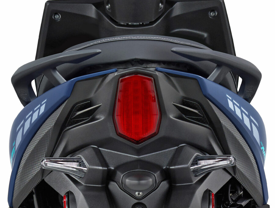 Yamaha RS Neo 125 lampu