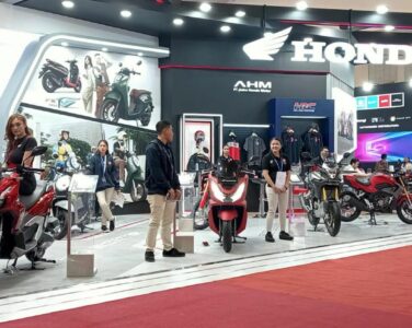 Tips Beli Motor di Pameran Otomotif, Jangan Lapar Mata